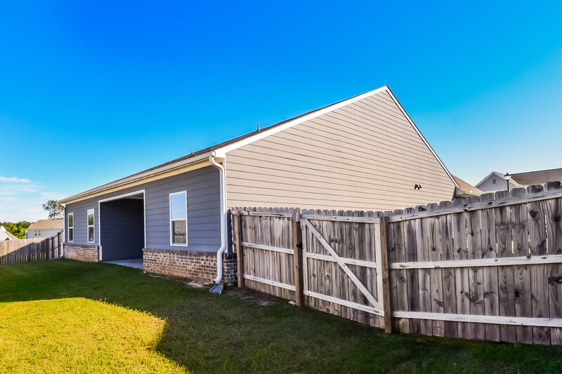 2,220/Mo, 3939 Kendrick Circle Loganville, GA 30052 Rear View