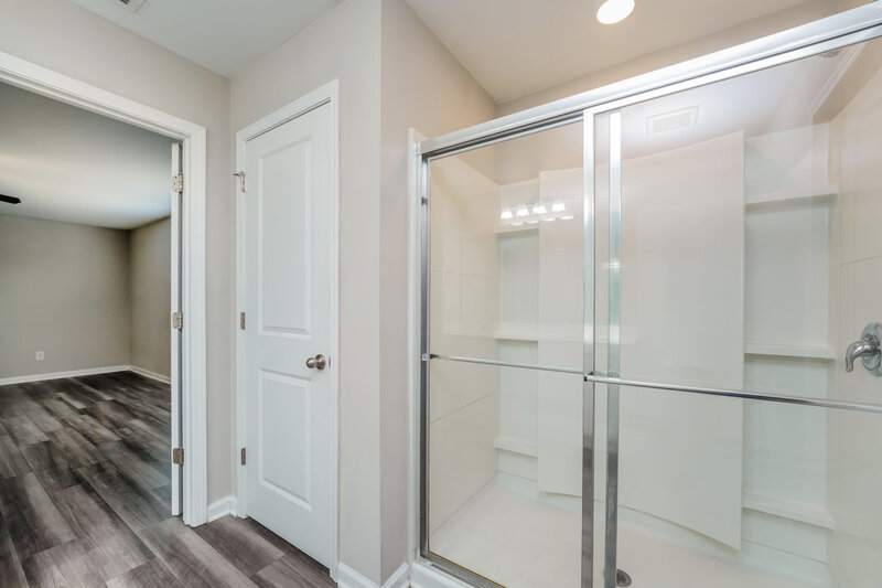 2,510/Mo, 1146 Feldman Chase Loganville, GA 30052 Main Bathroom View 2