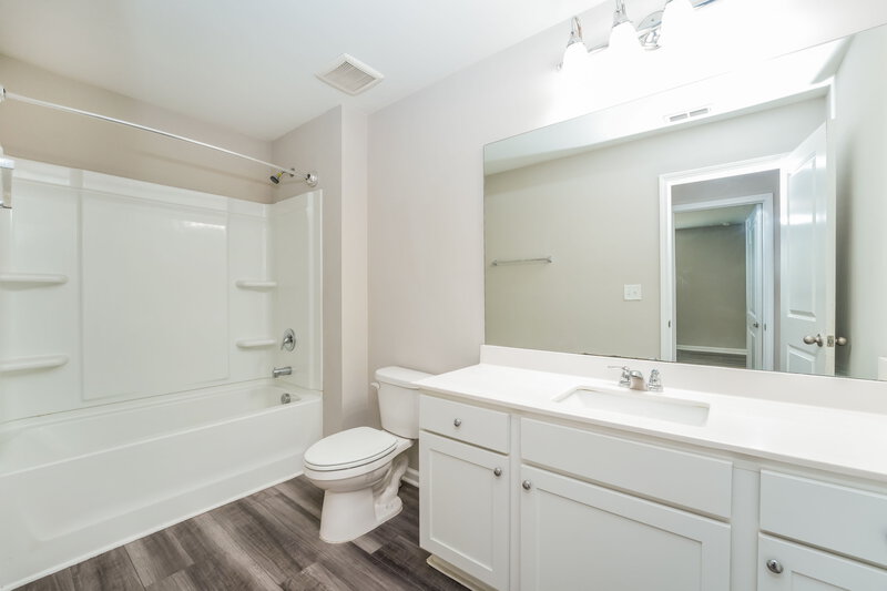 2,510/Mo, 1146 Feldman Chase Loganville, GA 30052 Bathroom View