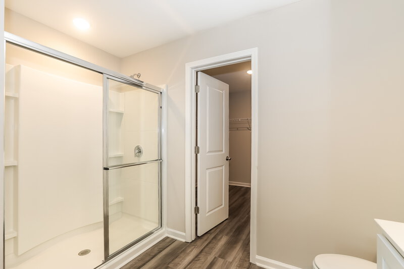 2,180/Mo, 4034 Kendrick Circle Loganville, GA 30052 Main Bathroom View 2