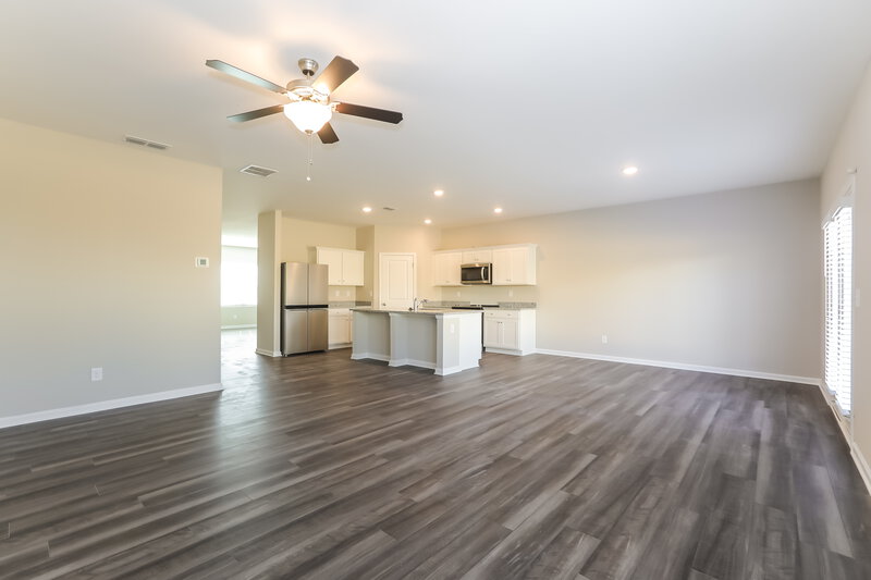 2,745/Mo, 3964 Kendrick Circle Loganville, GA 30052 Living Room View 2