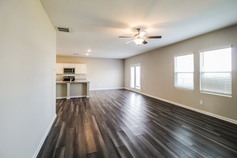 2,410/Mo, 3944 Kendrick Circle Loganville, GA 30052 Living Room View 2