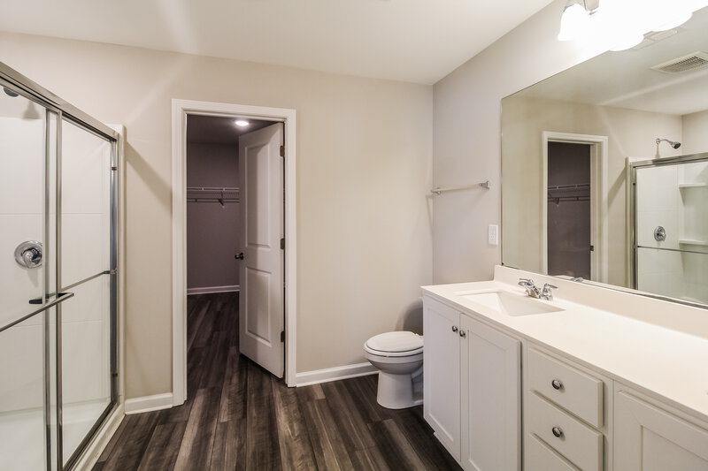 2,410/Mo, 3944 Kendrick Circle Loganville, GA 30052 Main Bathroom View