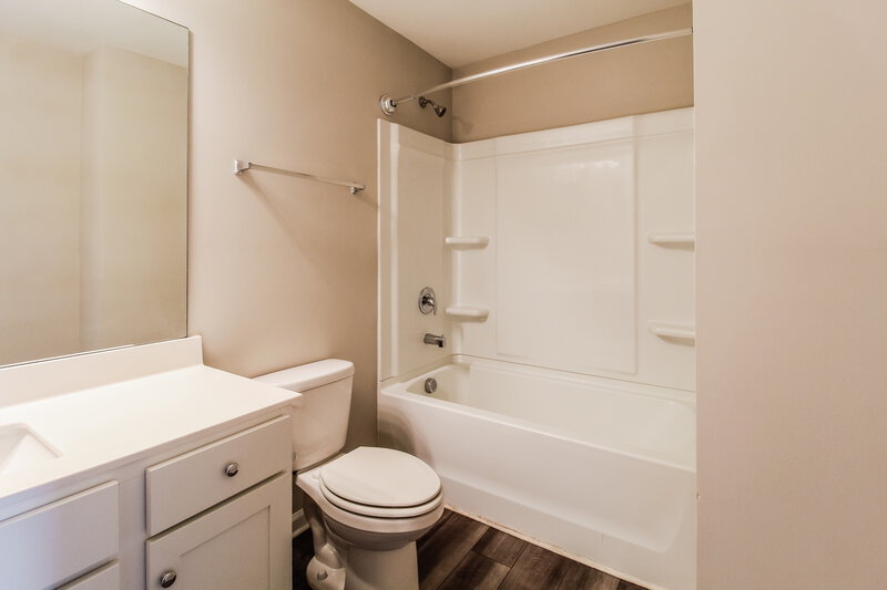 2,410/Mo, 3944 Kendrick Circle Loganville, GA 30052 Bathroom View
