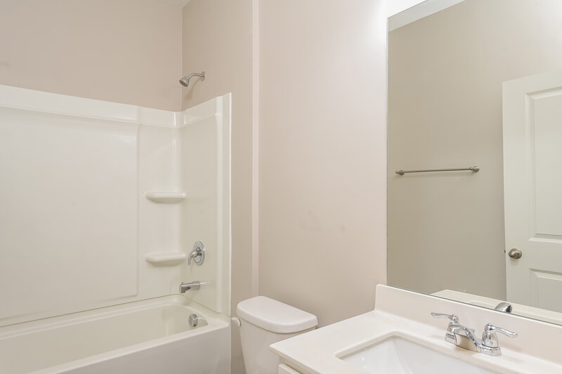 2,590/Mo, 3778 Ramsay Pass Loganville, GA 30052 Bathroom View 2