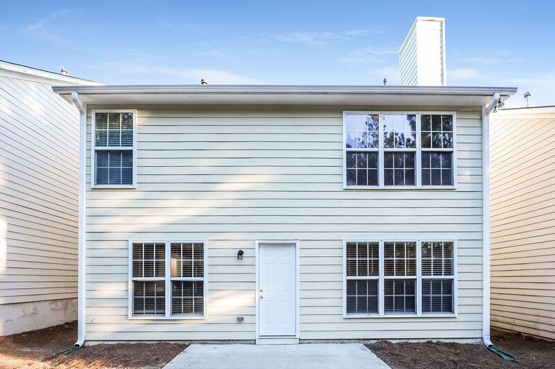 1,785/Mo, 9525 Lakeview Rd Union City, GA 30291 Rear View