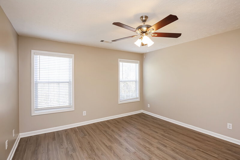 2,065/Mo, 307 Paxton Ct Woodstock, GA 30188 Main Bedroom View 4