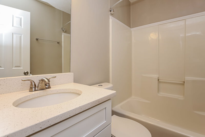 2,065/Mo, 307 Paxton Ct Woodstock, GA 30188 Bathroom View