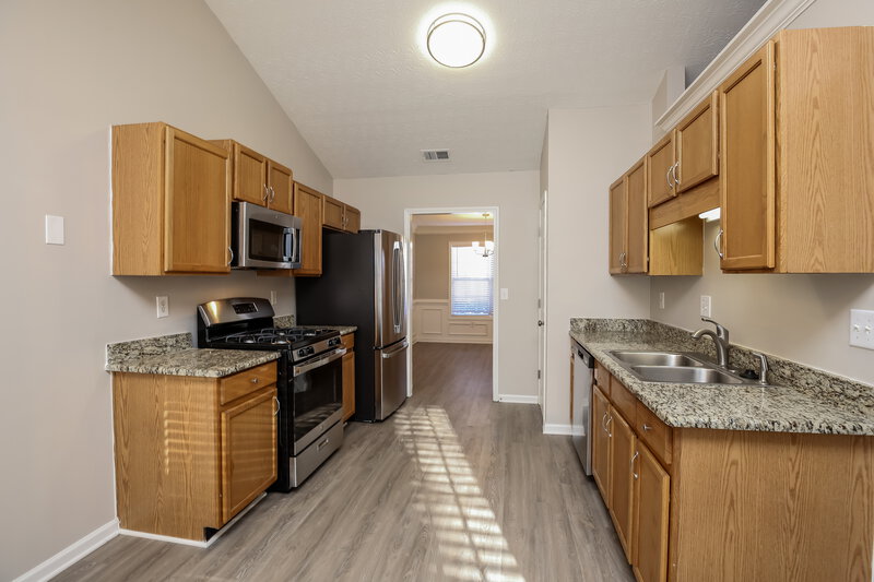 1,940/Mo, 480 Oak Vista Ct Lawrenceville, GA 30044 Kitchen View
