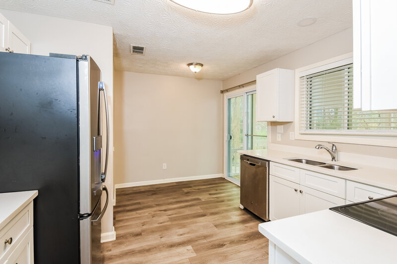 1,985/Mo, 4967 Turtle Rock Dr Marietta, GA 30066 Kitchen View