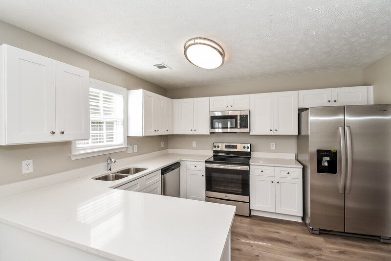 2,140/Mo, 6444 Shadow Ct Douglasville, GA 30134 Kitchen View