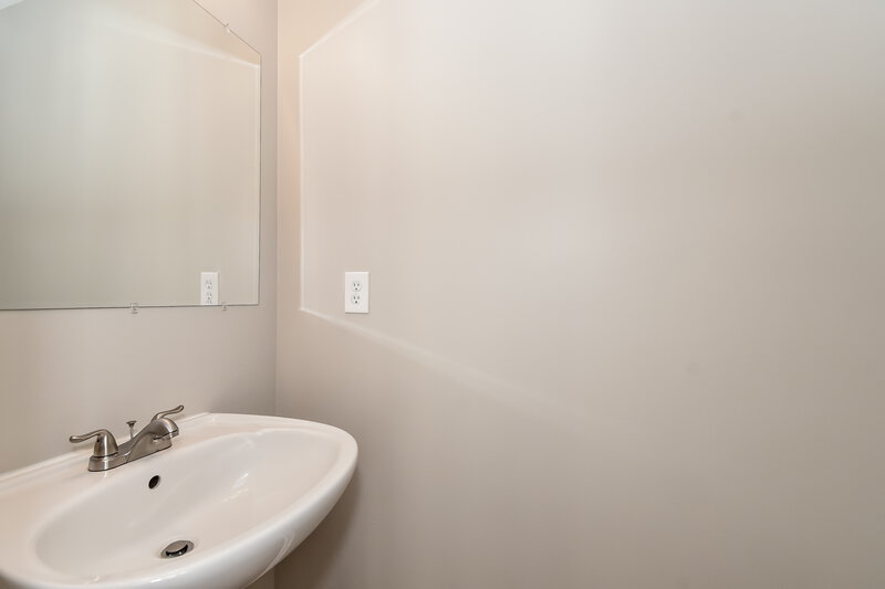 2,140/Mo, 6444 Shadow Ct Douglasville, GA 30134 Powder Room View