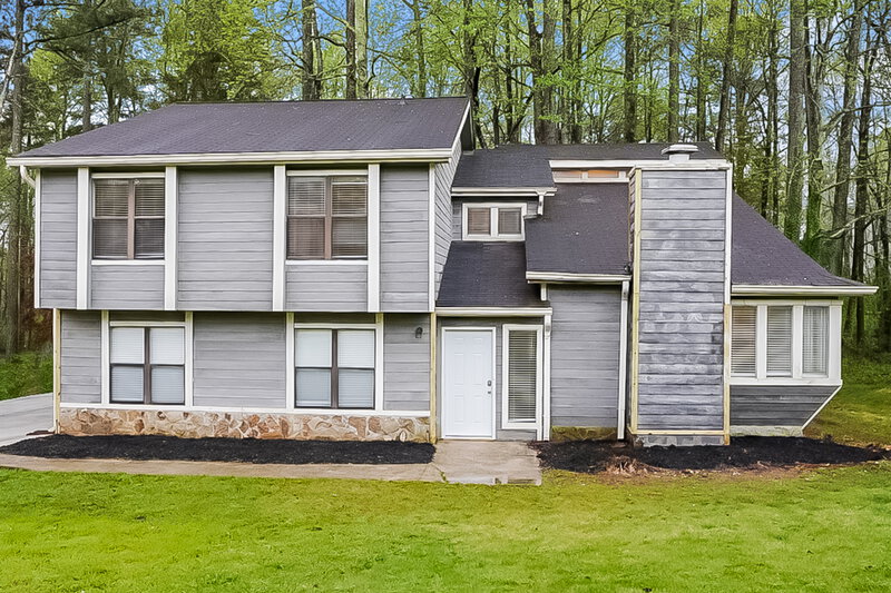 2,320/Mo, 6826 Creekwood Dr Douglasville, GA 30135 External View