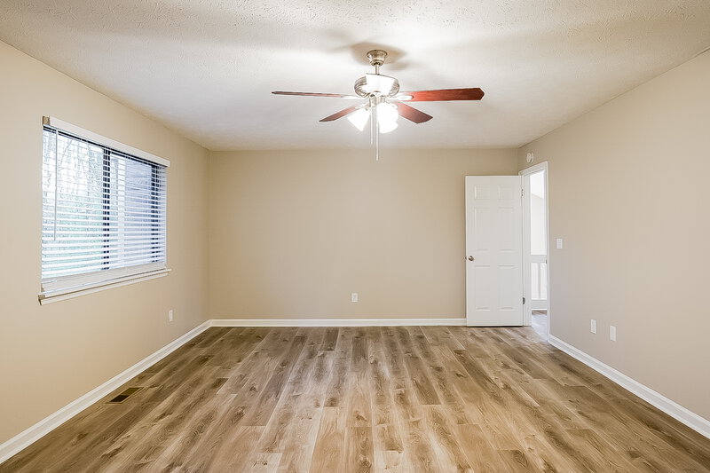 2,320/Mo, 6826 Creekwood Dr Douglasville, GA 30135 Main Bedroom View