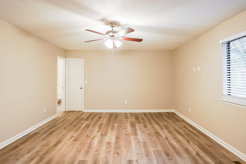 2,320/Mo, 6826 Creekwood Dr Douglasville, GA 30135 Main Bedroom View 2