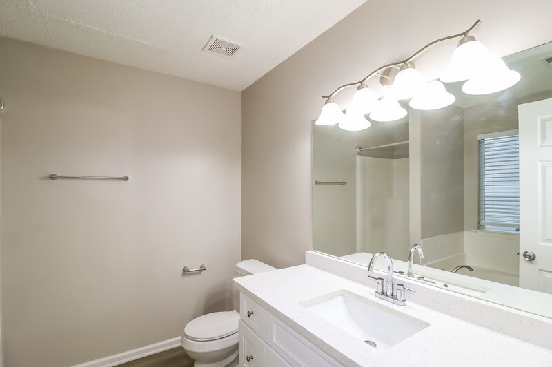 2,700/Mo, 1205 Redbud ct McDonough, GA 30253 Bathroom View