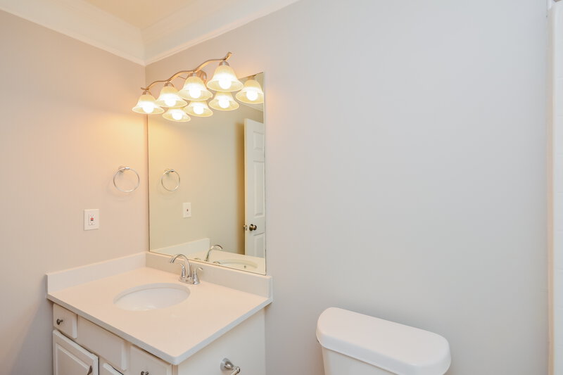 2,670/Mo, 115 Whitaker Dr Stockbridge, GA 30281 Bathroom View
