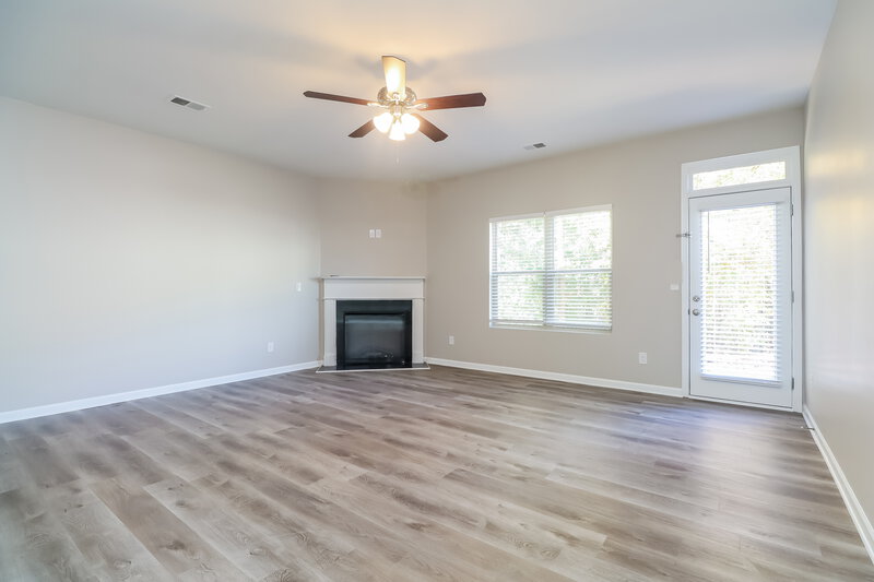 3,500/Mo, 1069 Lear Dr Locust Grove, GA 30248 Living Room View