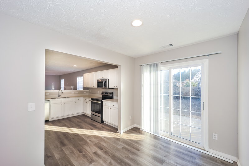 2,350/Mo, 8308 Milam Loop Fairburn, GA 30213 Dining Room View