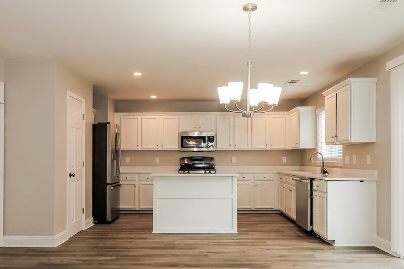 2,200/Mo, 181 Cedar Bay Cir Dallas, GA 30157 Dining Room View 2