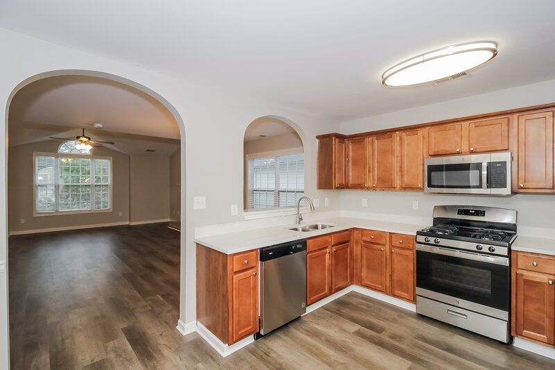 2,618/Mo, 1925 Ripple Creek Ct SW Marietta, GA 30060 Kitchen View