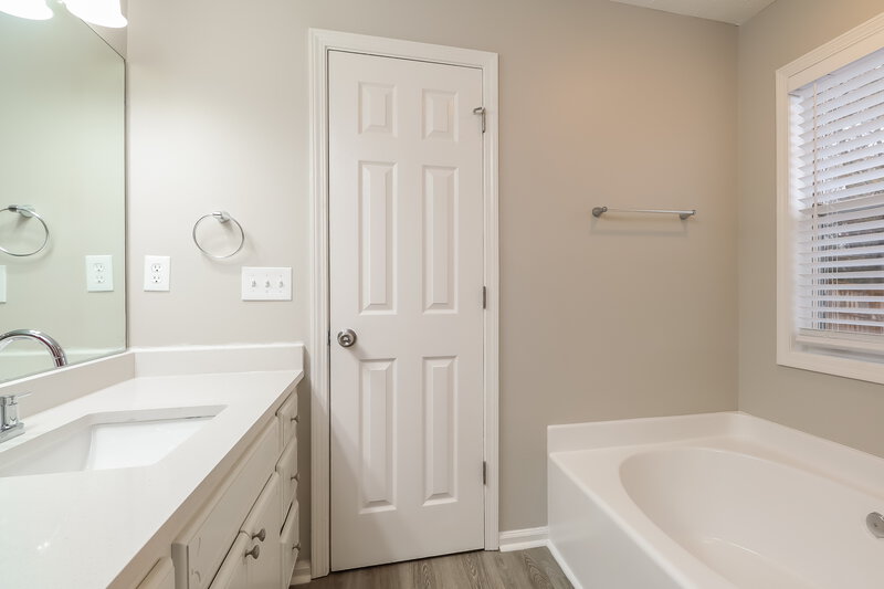 2,440/Mo, 1116 Whisper Wind Dr McDonough, GA 30253 Main Bathroom View