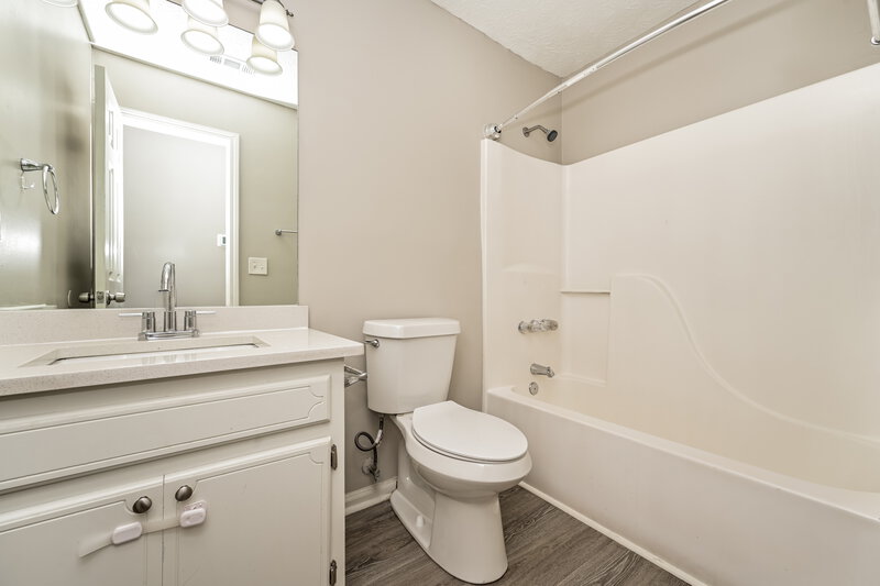 1,915/Mo, 1116 Whisper Wind Dr McDonough, GA 30253 Bathroom View