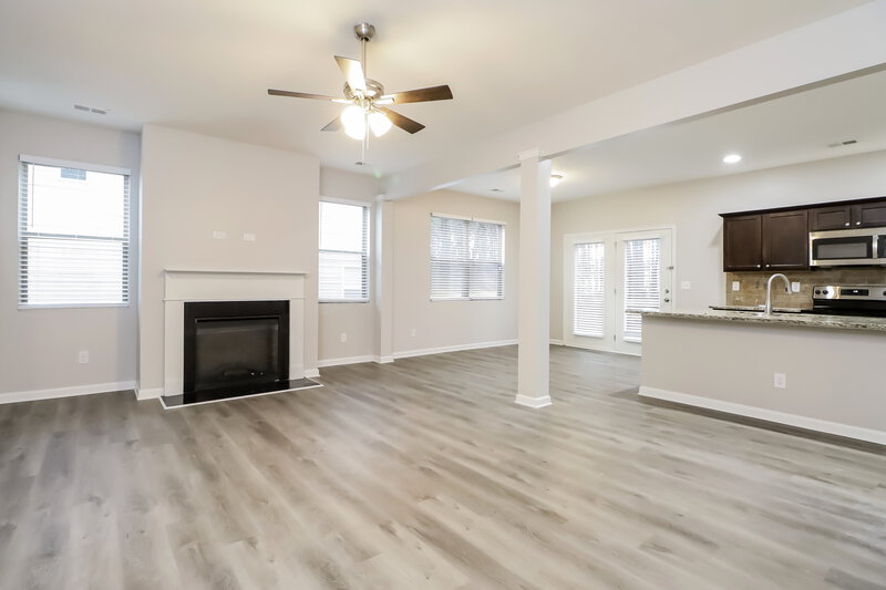 2,095/Mo, 1415 Brickfield Way Locust Grove, GA 30248 Living Room View