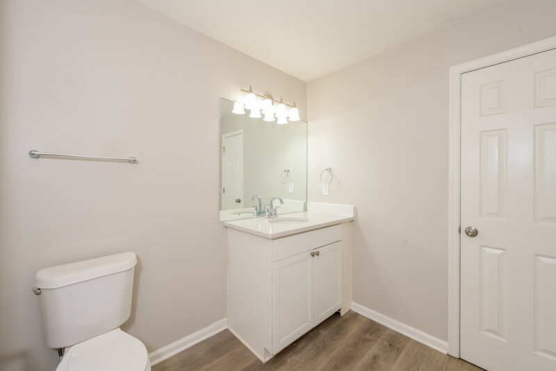 2,005/Mo, 3130 Sentinel Pkwy Lawrenceville, GA 30043 Main Bathroom View 2