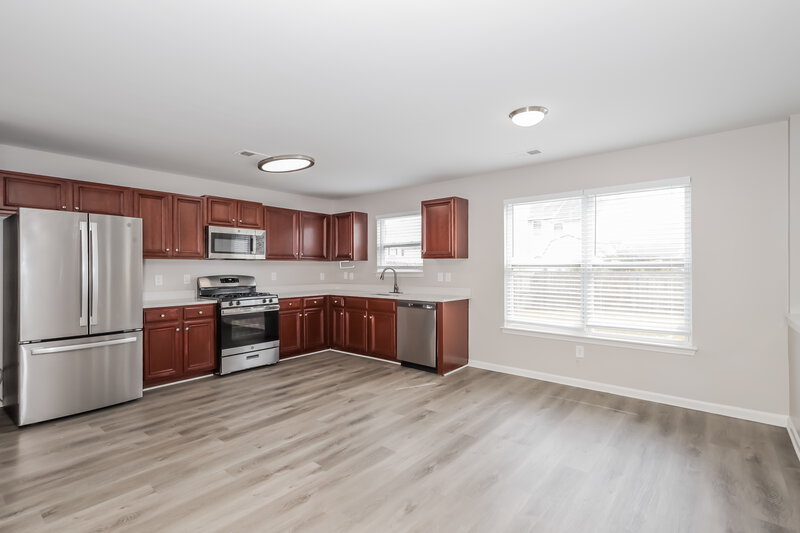 3,570/Mo, 11658 Kades Trl Hampton, GA 30228 Kitchen View