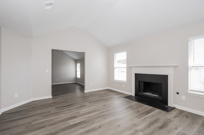 3,570/Mo, 11658 Kades Trl Hampton, GA 30228 Family Room View 2