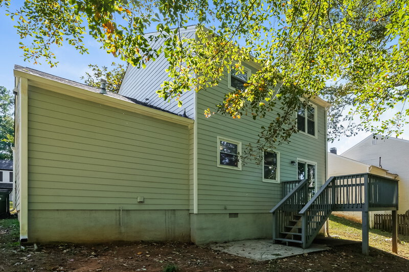 1,750/Mo, 895 Highland Ter NE Marietta, GA 30066 Rear View