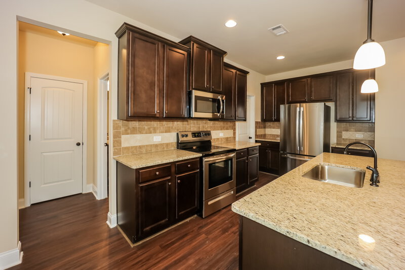2,485/Mo, 2350 Walker Dr Hampton, GA 30228 Kitchen View
