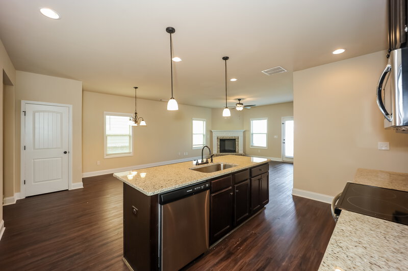 2,485/Mo, 2350 Walker Dr Hampton, GA 30228 Kitchen View 2