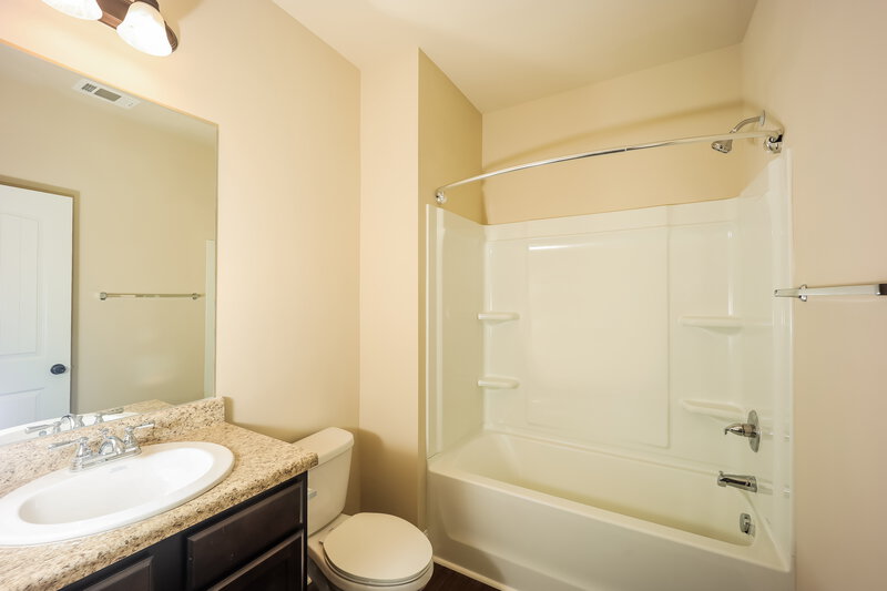 2,485/Mo, 2350 Walker Dr Hampton, GA 30228 Bathroom View