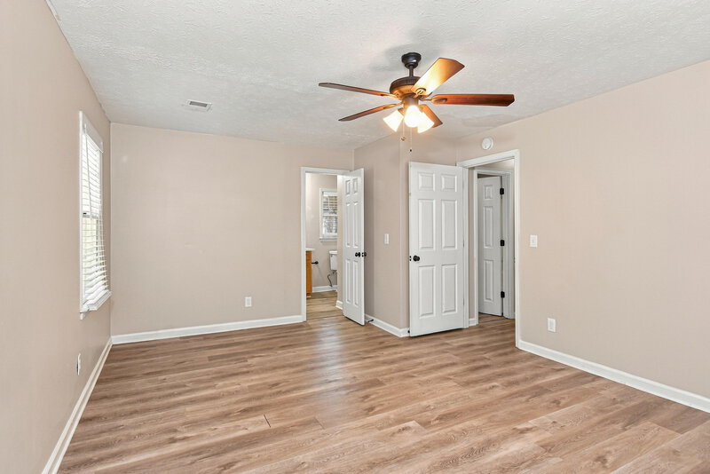 1,900/Mo, 5369 Britton Dr Villa Rica, GA 30180 Primary Bedroom View