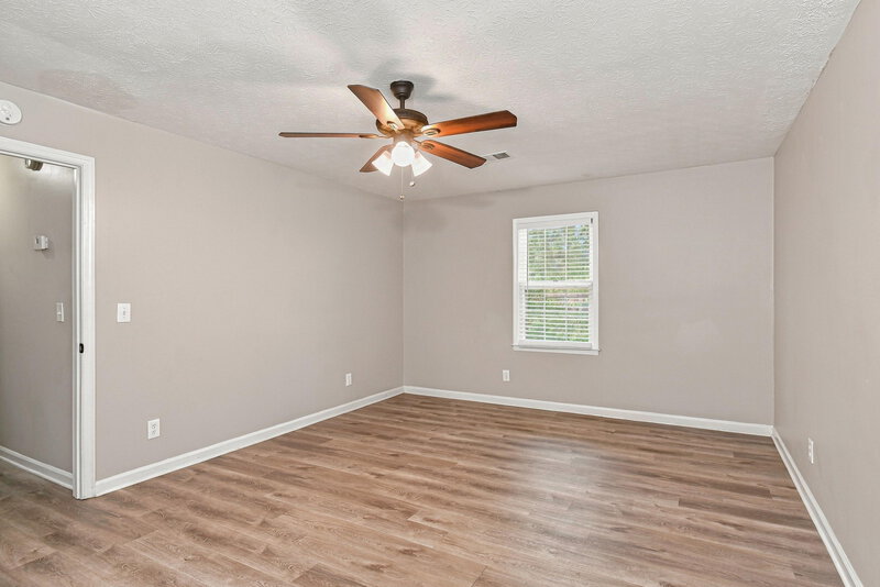 1,900/Mo, 5369 Britton Dr Villa Rica, GA 30180 Primary Bedroom View 2