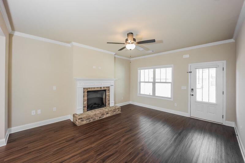 3,260/Mo, 2386 Walker Dr Hampton, GA 30228 Living Room View 2