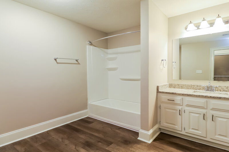 2,115/Mo, 50 Doubles Drive Covington, GA 30016 Bathroom View 2