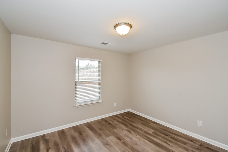 0/Mo, 7083 Creeksong Dr Douglasville, GA 30134 Misc View 12