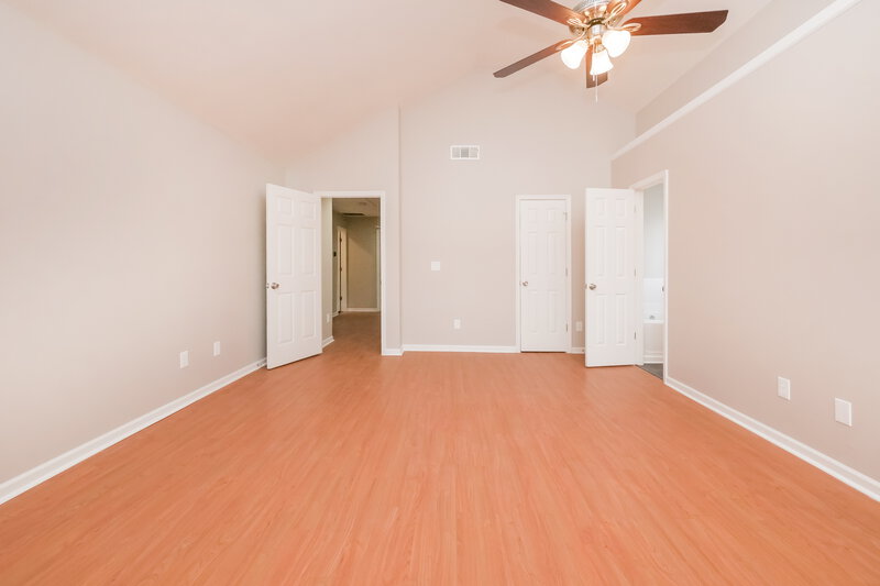 2,155/Mo, 1972 Bernie Way Hampton, GA 30228 Main Bedroom View 2