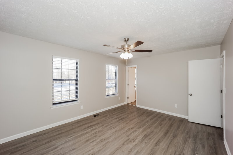 2,250/Mo, 1037 Lombardy Way Jonesboro, GA 30238 Main Bedroom View 2