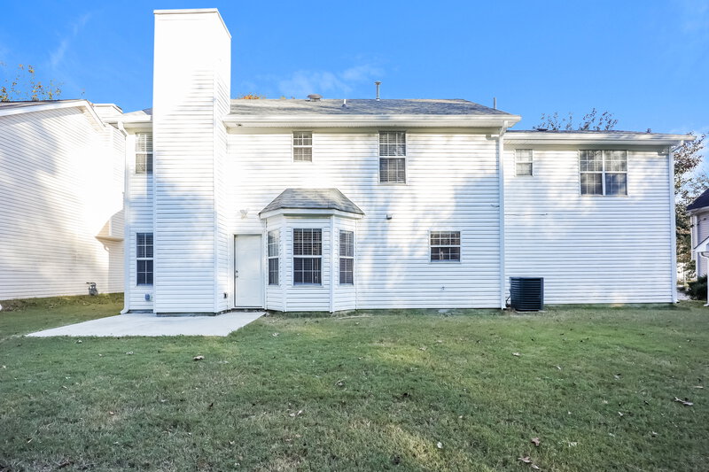 0/Mo, 4313 Ward Bluff Ct Ellenwood, GA 30294 Rear View