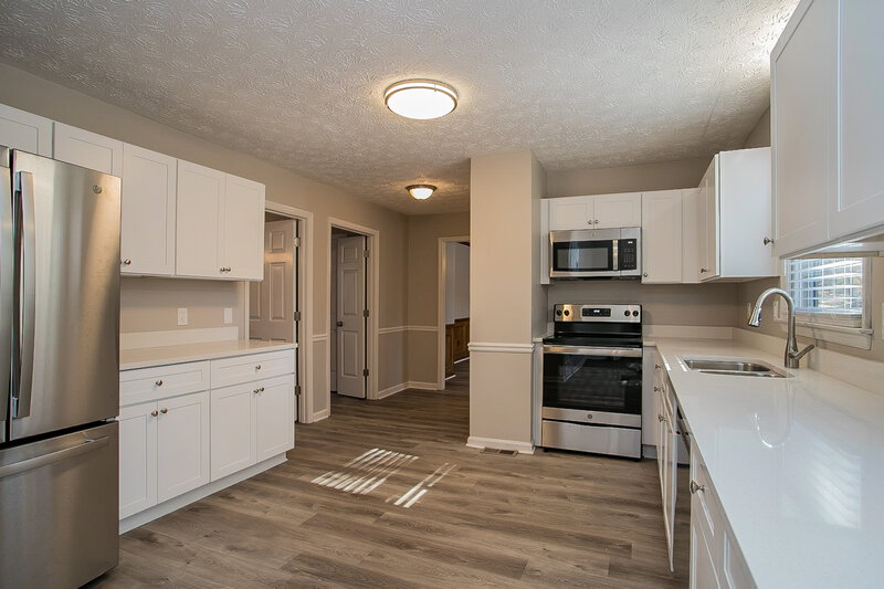 2,635/Mo, 2306 Brafton Ct NW Acworth, GA 30101 Kitchen View 2