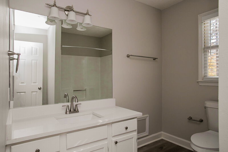 2,635/Mo, 2306 Brafton Ct NW Acworth, GA 30101 Bathroom View