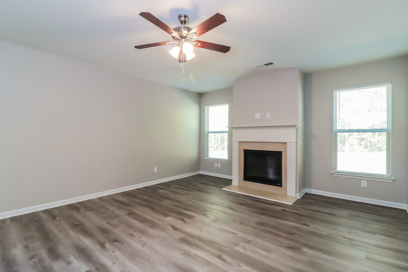 2,735/Mo, 117 Worthing Ln Fairburn, GA 30213 Living Room View
