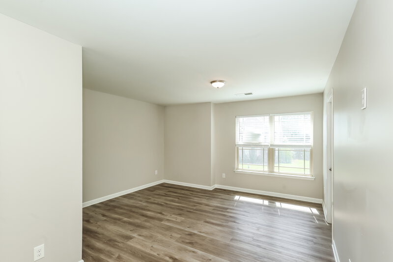 2,650/Mo, 117 Worthing Ln Fairburn, GA 30213 Living Room View 2