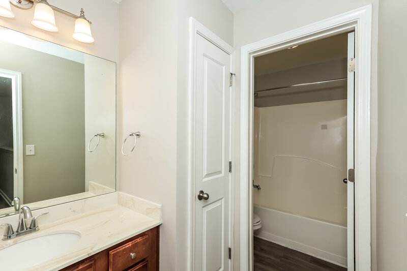 2,650/Mo, 117 Worthing Ln Fairburn, GA 30213 Bathroom View