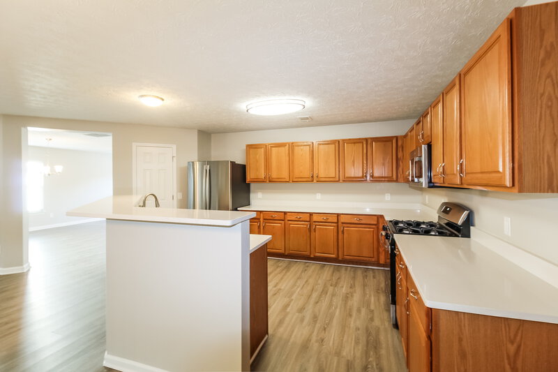 3,940/Mo, 607 Leaflet Ives Trl Lawrenceville, GA 30045 Kitchen View