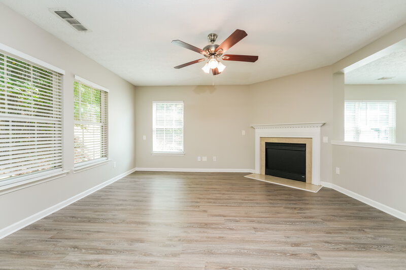 2,425/Mo, 607 Leaflet Ives Trl Lawrenceville, GA 30045 Family Room View